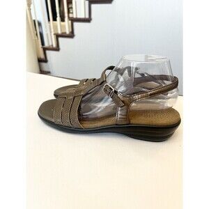 SAS Capri T Strap Sandals Size 10 Leather Classic Comfort Arch Support USA Made